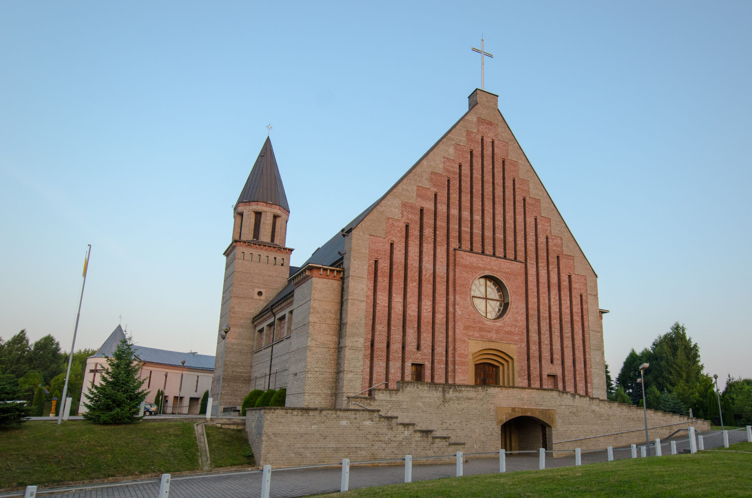 Alytaus Švč. Mergelės Marijos Krikščionių Pagalbos bažnyčia