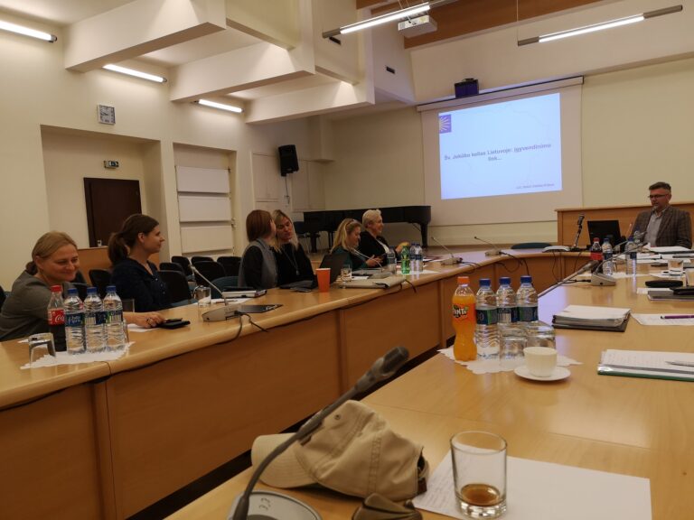 Pasitarimas LR Ūkio ministerijoje dėl kultūrinio turizmo plėtros Lietuvoje