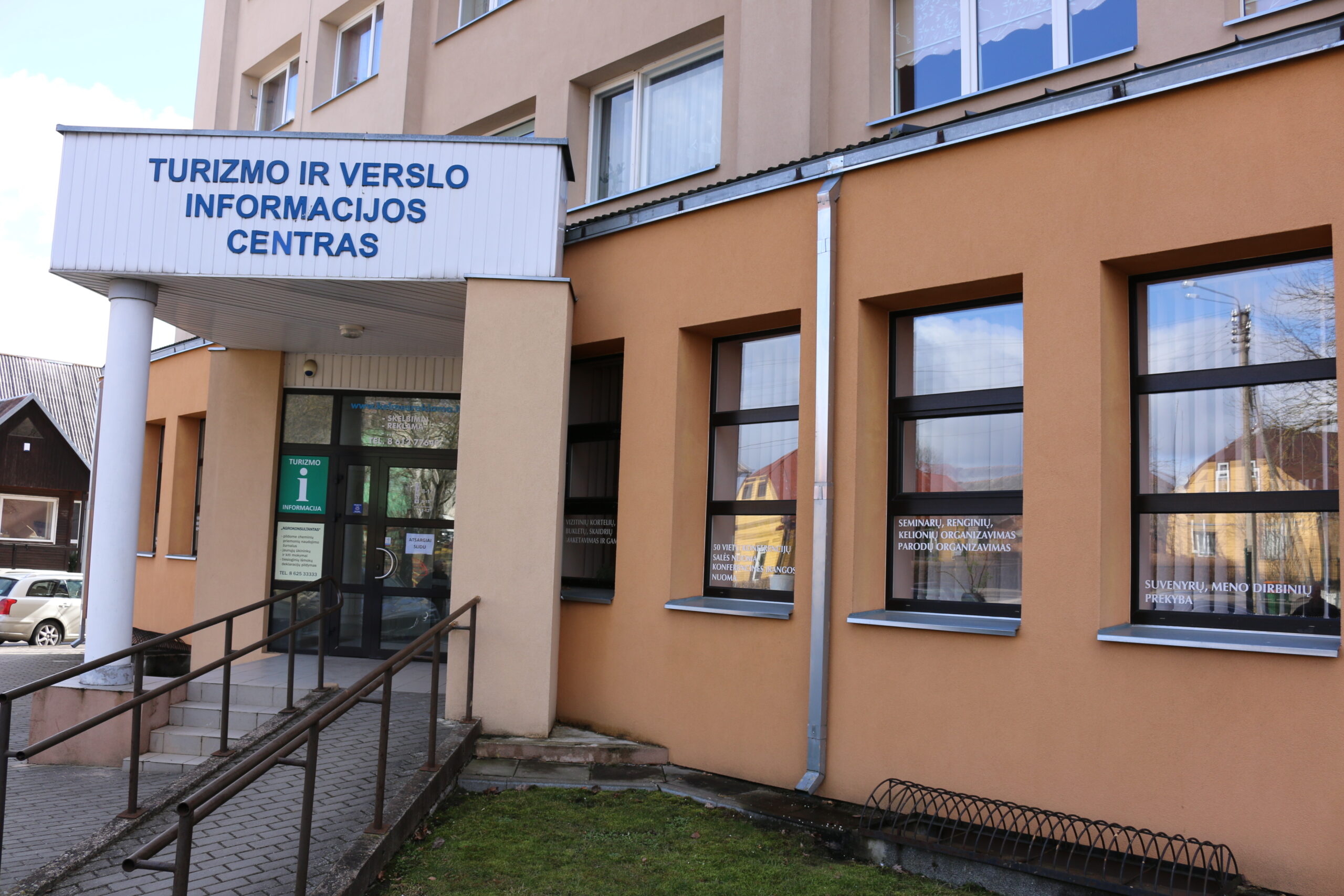 Kelmės turizmo ir verslo informacijos centras