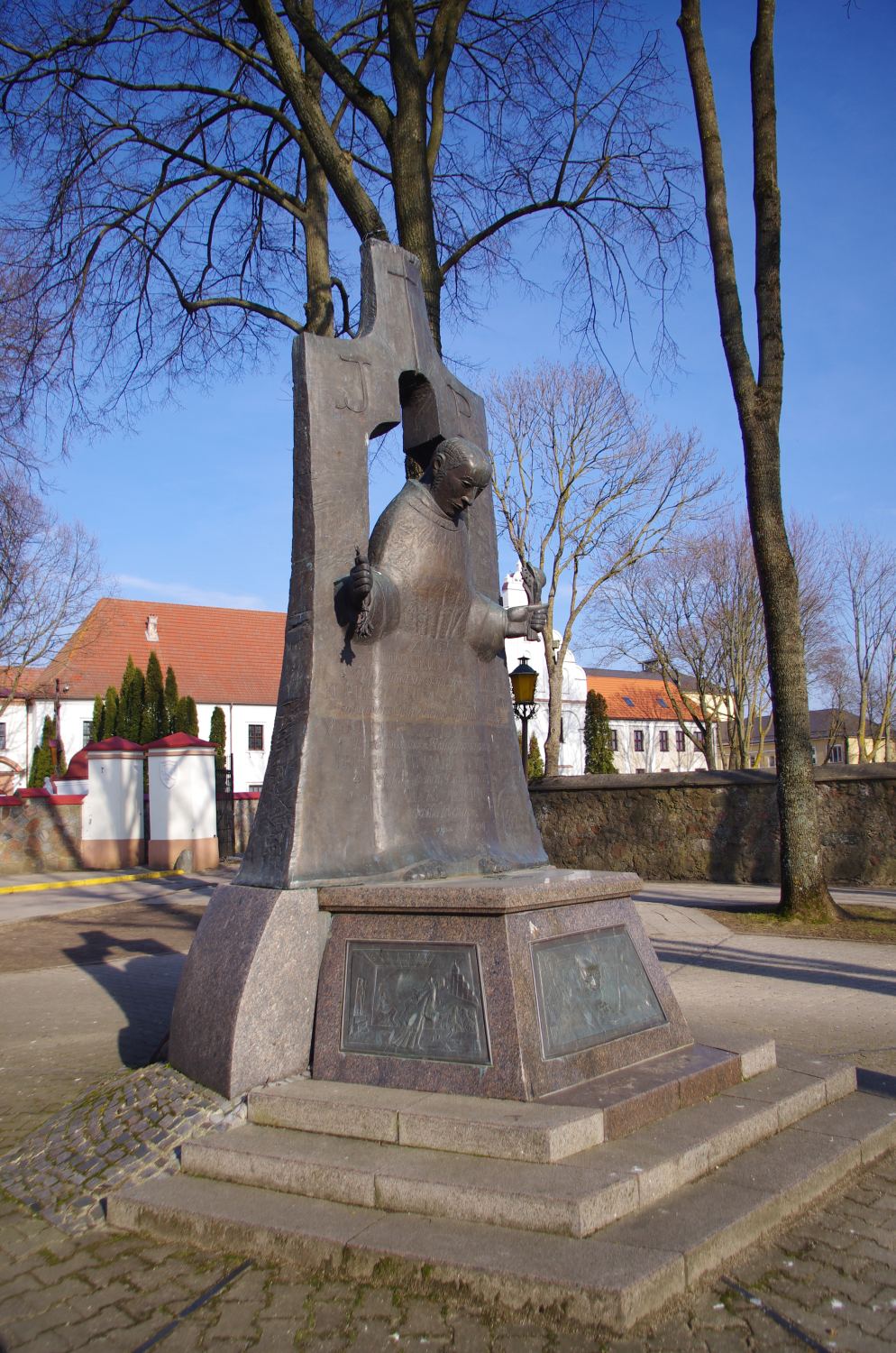 Paminklas Ambrozijui Jurgiui Pabrėžai