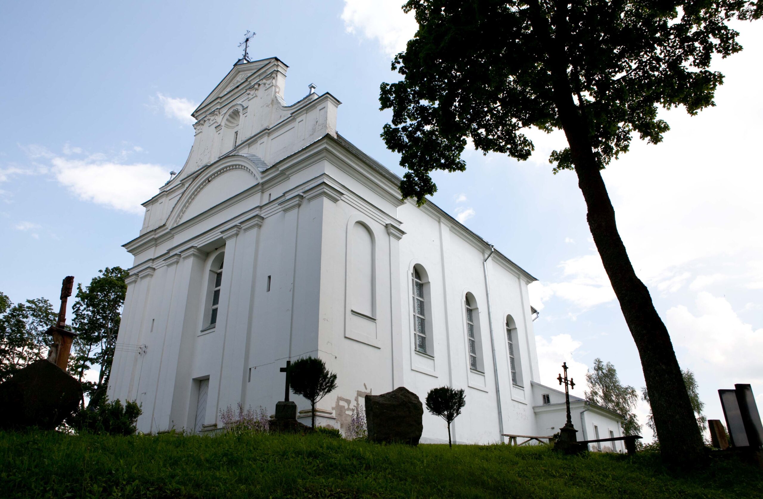 Kazokiškių Švč. Mergelės Marijos Nugalėtojos bažnyčia