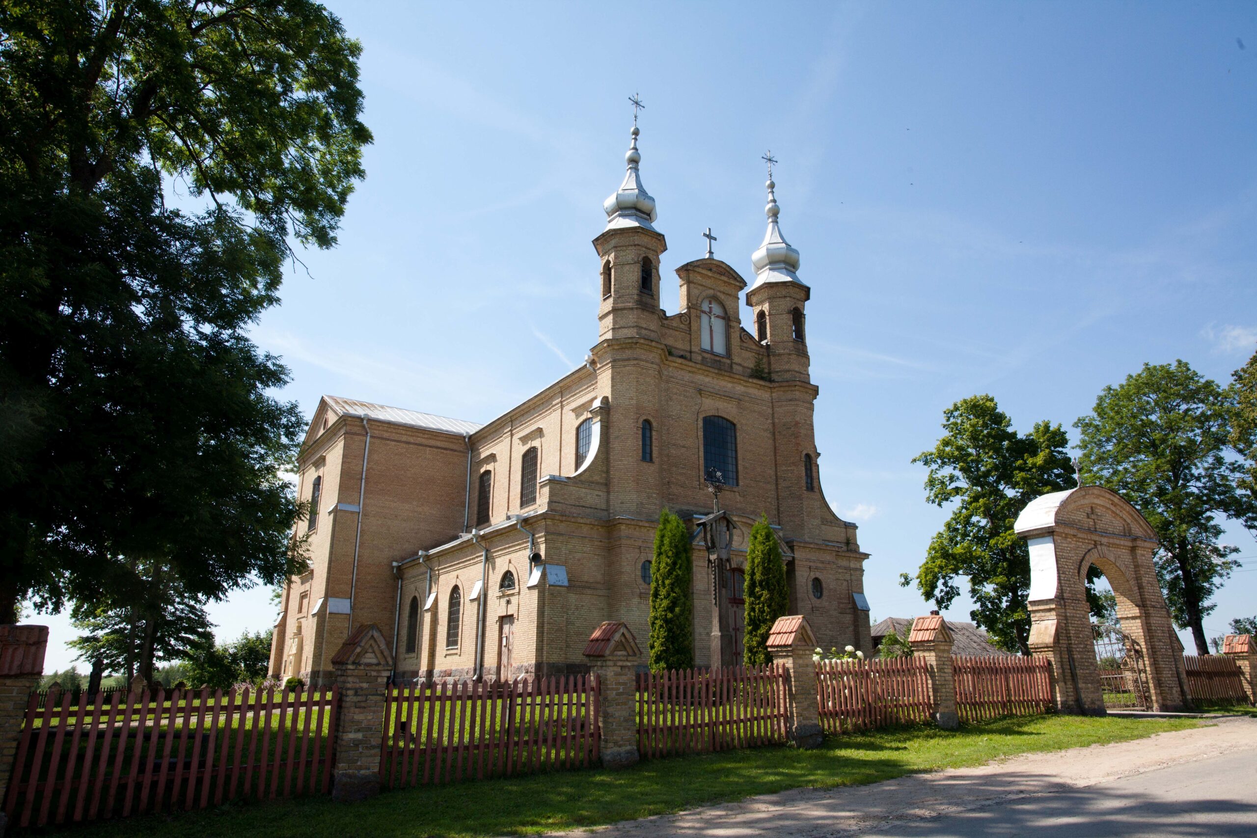 Kietaviškių Švč. Trejybės bažnyčia
