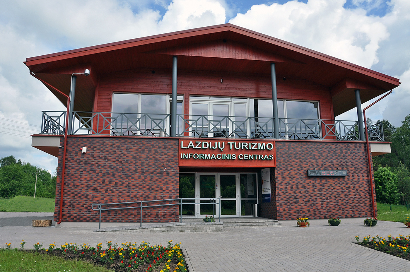 VšĮ „Lazdijų turizmo informacinis centras“